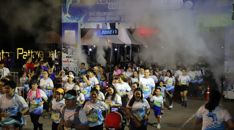 เหล่านักวิ่ง กว่า 2,000 คนเข้าร่วมงานวิ่งการกุศล LOMA RUN ON THE BEACH 2023